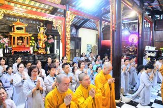 Chùa Giác Ngộ - Quỹ Đạo Phật Ngày Nay Cúng Dường Gần 300 Triệu Đồng Đến Các Trường hạ Tại Tp.Hcm Và Tỉnh Đồng Nai