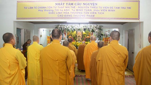 CẢM NIỆM CỦA MÔN ĐỒ PHÁP QUYẾN