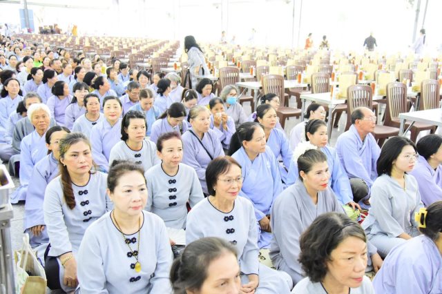 Chùa Giác Ngộ - Quỹ Đạo Phật Ngày Nay Cúng Dường 755 Triệu Đồng Đến Học Viện Pgvn Tp.Hcm