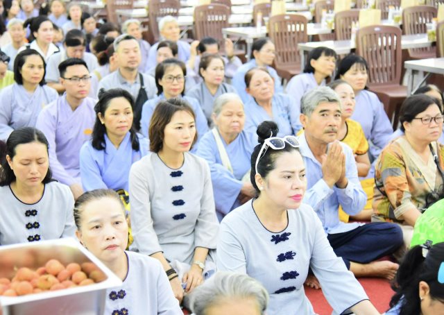 Chùa Giác Ngộ - Quỹ Đạo Phật Ngày Nay Cúng Dường 755 Triệu Đồng Đến Học Viện Pgvn Tp.Hcm