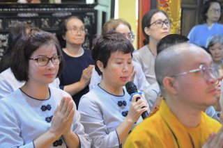 Chùa Giác Ngộ - Quỹ Đạo Phật Ngày Nay Cúng Dường Gần 300 Triệu Đồng Đến Các Trường hạ Tại Tp.Hcm Và Tỉnh Đồng Nai