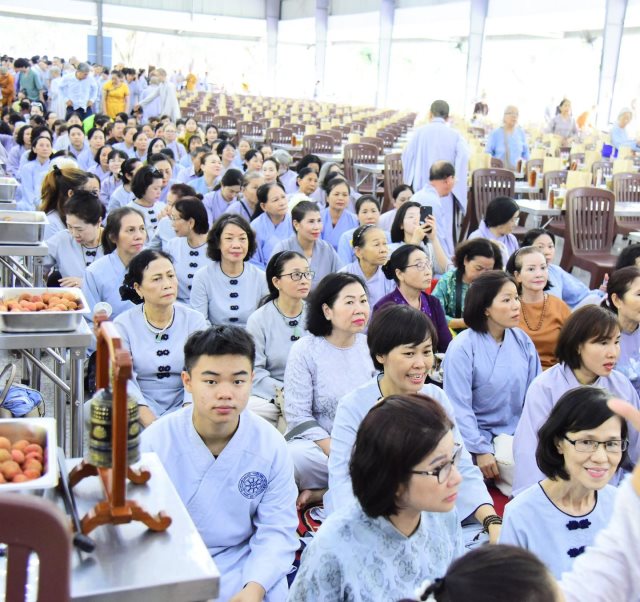 Chùa Giác Ngộ - Quỹ Đạo Phật Ngày Nay Cúng Dường 755 Triệu Đồng Đến Học Viện Pgvn Tp.Hcm