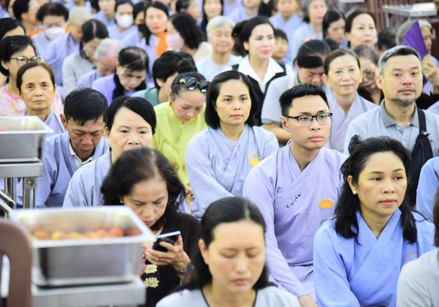 Chùa Giác Ngộ - Quỹ Đạo Phật Ngày Nay Cúng Dường 755 Triệu Đồng Đến Học Viện Pgvn Tp.Hcm