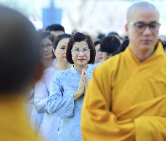 Chùa Giác Ngộ - Quỹ Đạo Phật Ngày Nay Cúng Dường 755 Triệu Đồng Đến Học Viện Pgvn Tp.Hcm