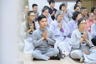 Chùa Giác Ngộ - Quỹ Đạo Phật Ngày Nay Cúng Dường Gần 300 Triệu Đồng Đến Các Trường hạ Tại Tp.Hcm Và Tỉnh Đồng Nai