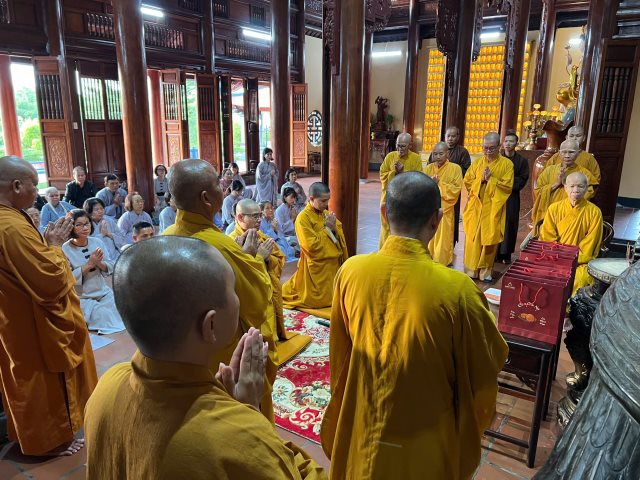 Chùa Giác Ngộ - Quỹ Đpnn Viếng Thăm, Gieo Duyên Cúng Dường Tại Thiền Viện Trúc Lâm Sóc Trăng Và Chùa Đại Giác (Cần Thơ)