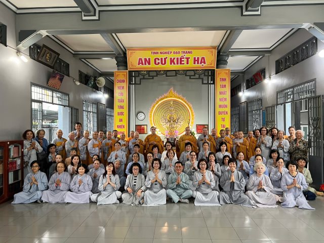 Chùa Giác Ngộ - Quỹ Đpnn Viếng Thăm, Gieo Duyên Cúng Dường Tại Thiền Viện Trúc Lâm Sóc Trăng Và Chùa Đại Giác (Cần Thơ)
