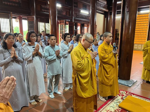 Chùa Giác Ngộ - Quỹ Đpnn Viếng Thăm, Gieo Duyên Cúng Dường Tại Thiền Viện Trúc Lâm Sóc Trăng Và Chùa Đại Giác (Cần Thơ)