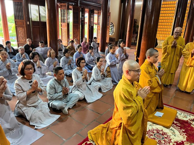Chùa Giác Ngộ - Quỹ Đpnn Viếng Thăm, Gieo Duyên Cúng Dường Tại Thiền Viện Trúc Lâm Sóc Trăng Và Chùa Đại Giác (Cần Thơ)