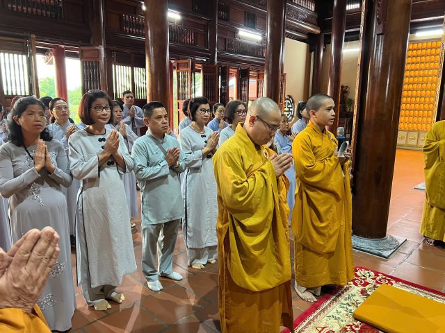 Chùa Giác Ngộ - Quỹ Đpnn Viếng Thăm, Gieo Duyên Cúng Dường Tại Thiền Viện Trúc Lâm Sóc Trăng Và Chùa Đại Giác (Cần Thơ)