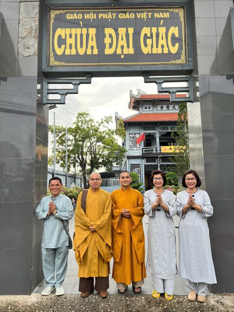 Chùa Giác Ngộ - Quỹ Đpnn Viếng Thăm, Gieo Duyên Cúng Dường Tại Thiền Viện Trúc Lâm Sóc Trăng Và Chùa Đại Giác (Cần Thơ)