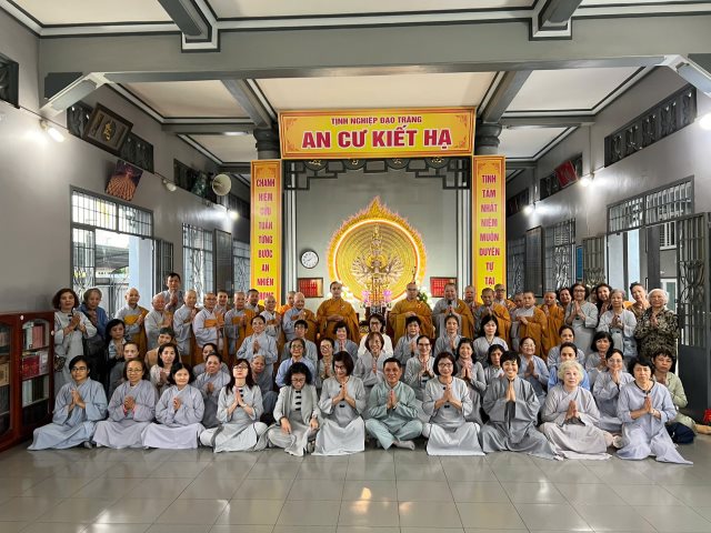 Chùa Giác Ngộ - Quỹ Đpnn Viếng Thăm, Gieo Duyên Cúng Dường Tại Thiền Viện Trúc Lâm Sóc Trăng Và Chùa Đại Giác (Cần Thơ)