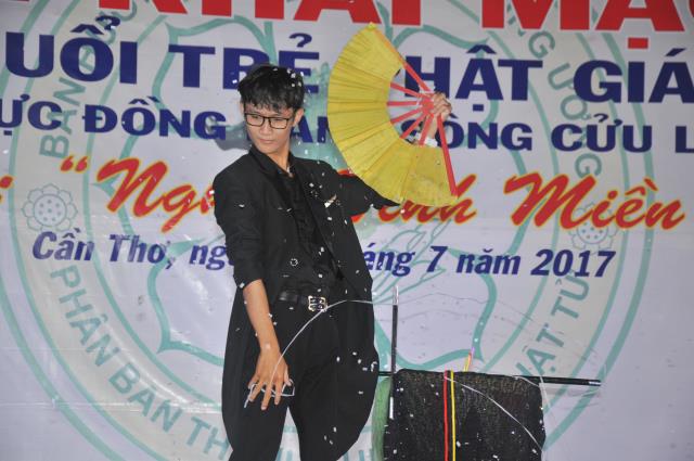 TP. Cần Thơ: Hoành tráng đêm văn nghệ chào mừng Hội trại 11