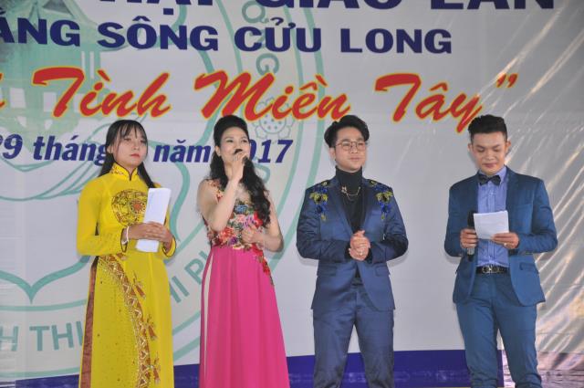 TP. Cần Thơ: Hoành tráng đêm văn nghệ chào mừng Hội trại 11