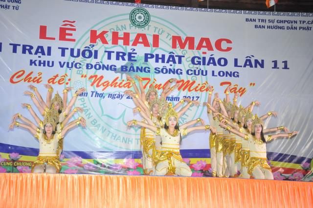 TP. Cần Thơ: Hoành tráng đêm văn nghệ chào mừng Hội trại 11