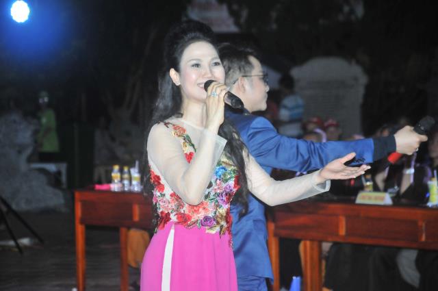 TP. Cần Thơ: Hoành tráng đêm văn nghệ chào mừng Hội trại 11