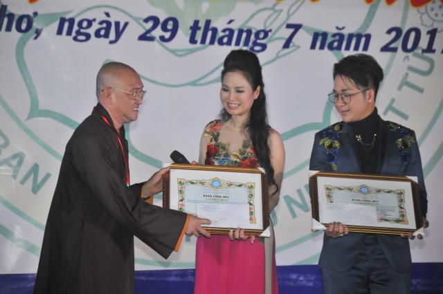 TP. Cần Thơ: Hoành tráng đêm văn nghệ chào mừng Hội trại 11
