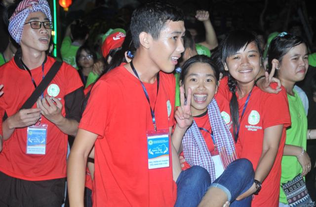TP. Cần Thơ: Hoành tráng đêm văn nghệ chào mừng Hội trại 11