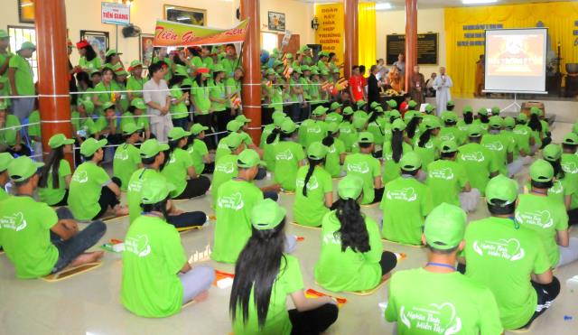 TP. Cần Thơ: Hào hứng game show “Hồi trống pháp” tại Hội trại tuổi trẻ 11