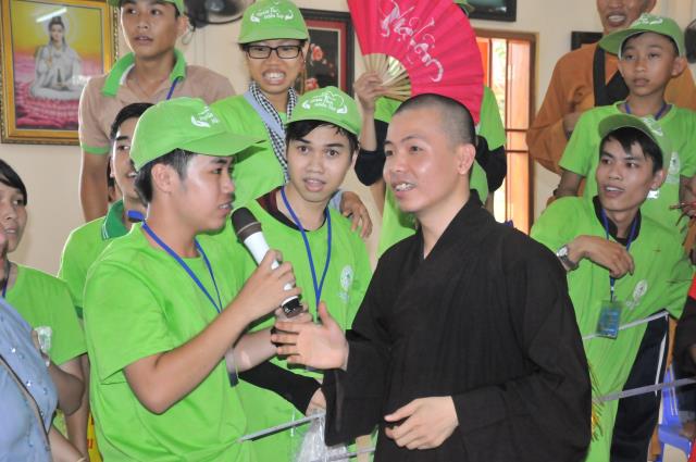 TP. Cần Thơ: Hào hứng game show “Hồi trống pháp” tại Hội trại tuổi trẻ 11