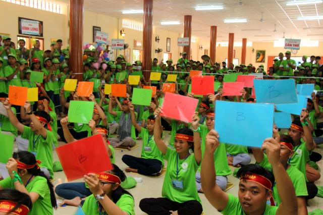 TP. Cần Thơ: Hào hứng game show “Hồi trống pháp” tại Hội trại tuổi trẻ 11