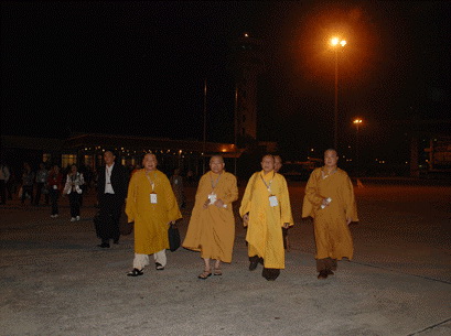 Loạt ảnh đặc biệt cung nghinh Xá lợi Phật từ Ấn Độ - Phần 1: Bước chân trên vùng đất thiêng