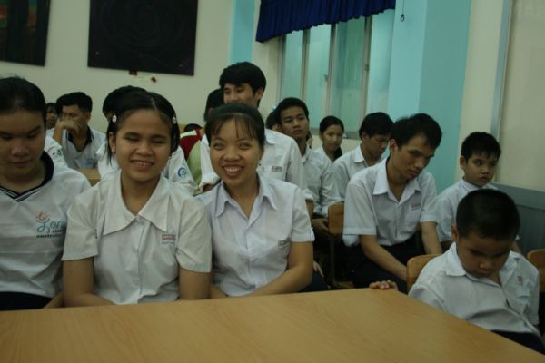 Hạnh phúc giữa đời thường