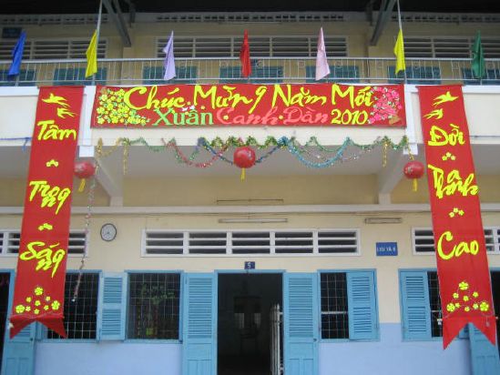 CLB Hoằng Pháp Trẻ Tổ Chức Lễ Tất Niên Cho Trung Tâm Giáo Dục dạy Nghề Quận Gò Vấp