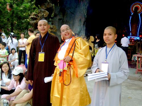 Chương trình Di Lặc Du Xuân – Ngày hội gia đình các trẻ thơ