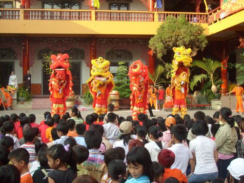 Chương trình Di Lặc Du Xuân – Ngày hội gia đình các trẻ thơ