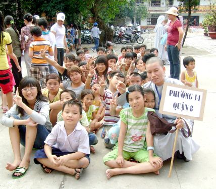 Chương trình Di Lặc Du Xuân – Ngày hội gia đình các trẻ thơ