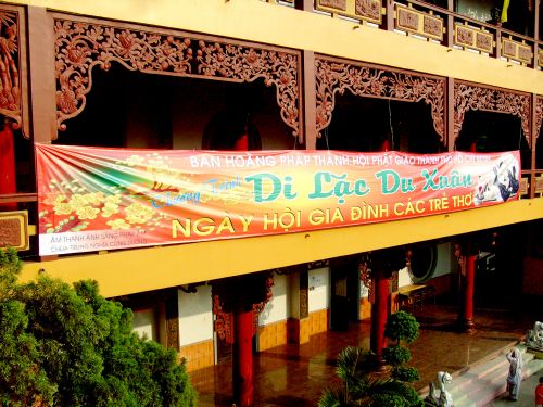 Chương trình Di Lặc Du Xuân – Ngày hội gia đình các trẻ thơ