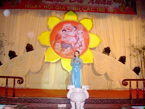 Chương trình Di Lặc Du Xuân – Ngày hội gia đình các trẻ thơ