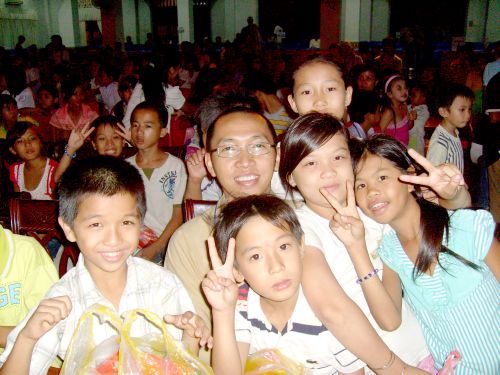 Chương trình Di Lặc Du Xuân – Ngày hội gia đình các trẻ thơ