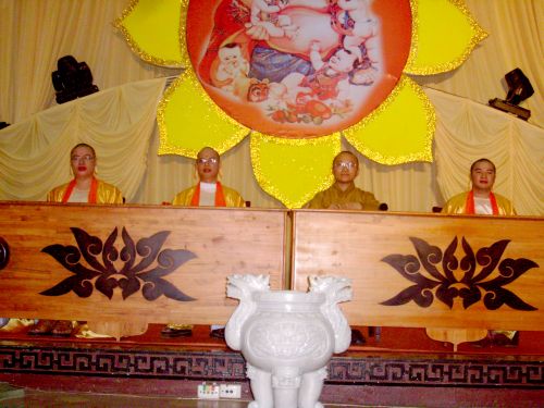 Chương trình Di Lặc Du Xuân – Ngày hội gia đình các trẻ thơ