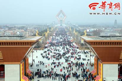 Trung Quốc: Mồng 1 Xuân Canh Dần, hơn 18 vạn du khách đến lễ bái tại Thánh địa chùa Pháp Môn
