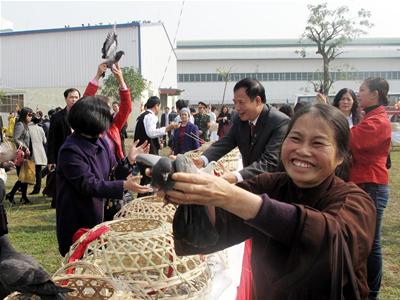 Chế tác tượng Phật ngọc lớn nhất thế giới