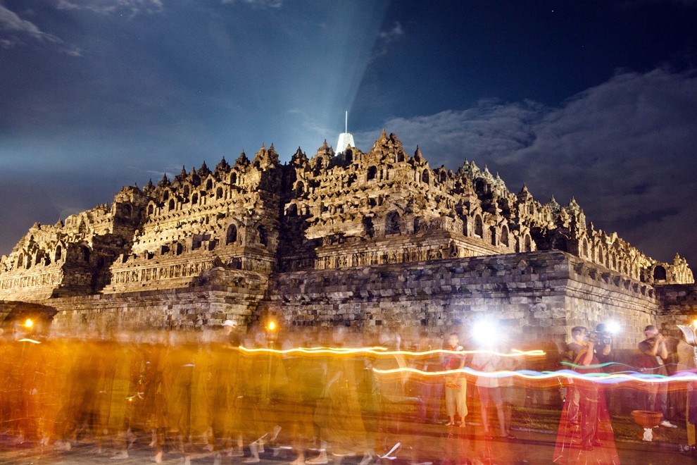 Indonesia: Đại lễ Phật đản tổ chức tại di tích Phật giáo Borobudur