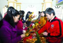 Người đi làm công quả được gì?