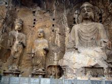 Trung Quốc: Long Môn Thạch Quật mở cửa cho khách hành hương tham quan