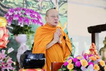 Hình ảnh HT. Bửu Chánh thuyết giảng tại Học viện