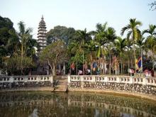 Tháp Phổ Minh - Ngọn tháp 700 tấn trụ vững ở vùng chiêm trũng