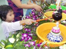 TP.HCM: Chùa Long Huê tưng bừng đêm khánh đản