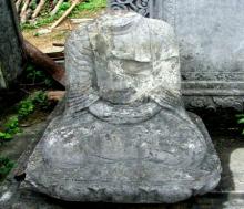Giật mìn, đào bới tan nát cõi tiên trên Yên Tử