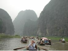 Đi lễ đầu năm: Mỗi người hãy làm một điều thiện