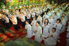 Chùm ảnh: Các đoàn viếng tang lễ HT. Thích Minh Châu - Chiều 07/09/2012 - Phần 2