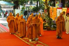 Chùm ảnh: Các đoàn viếng tang lễ HT. Thích Minh Châu - Chiều 08/09/2012