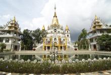 Chiêm ngưỡng kiệt tác chùa Bửu Long