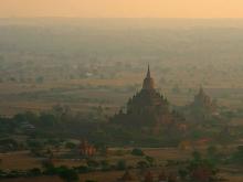 Những ngôi chùa độc đáo ở Bagan