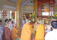 Gia Lai:Tịnh xá Ngọc Túc Khóa Tu Báo Ân và lễ Dâng Y Ca Sa